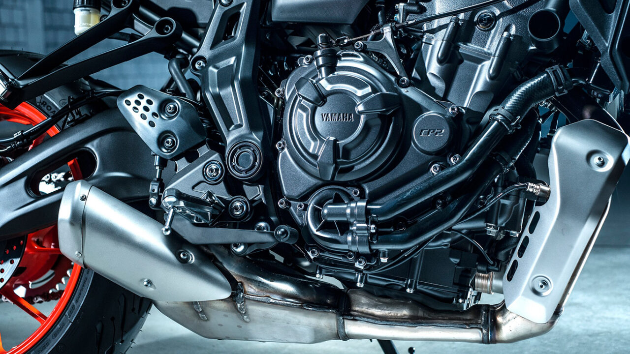 Yamaha’nin Hyper Naked modeli MT-07 yenilenmiş olarak karşımıza çıktı