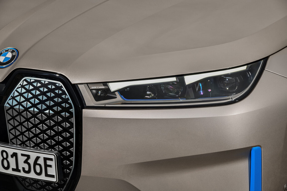 BMW’nin yeni elektrikli modeli iX