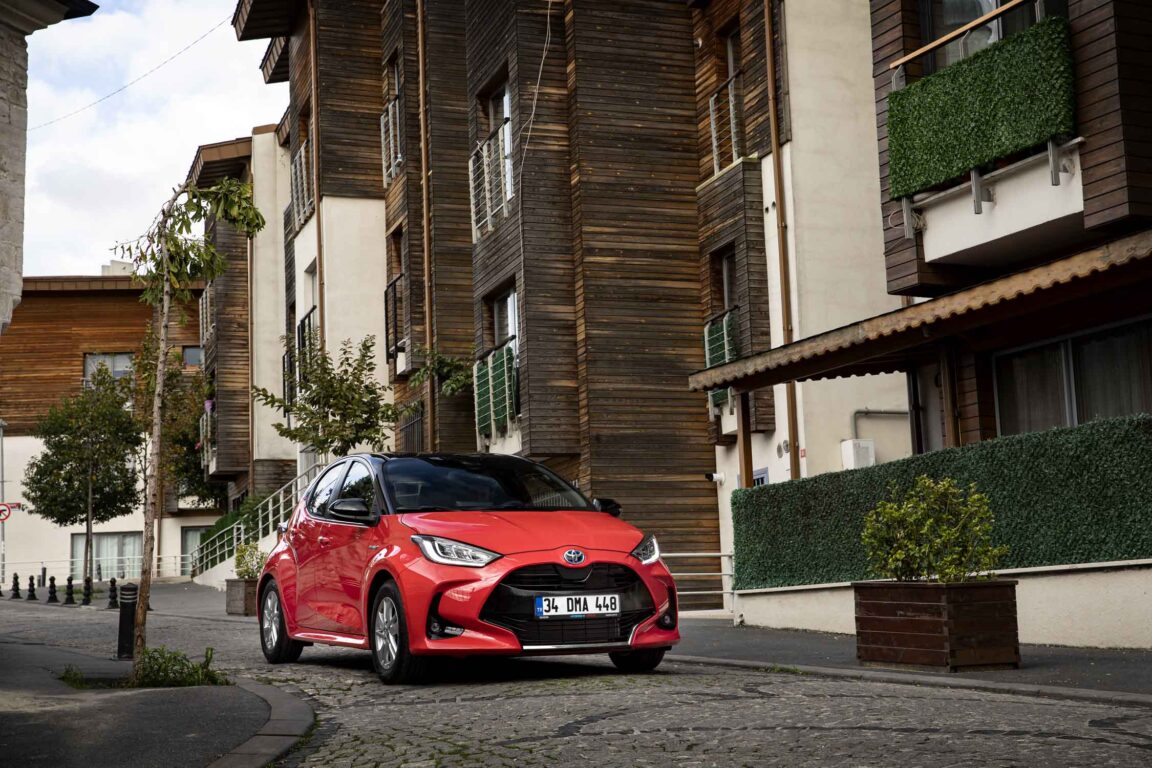 2021 Toyota Yaris yollara çıkıyor. İşte fiyatlar!