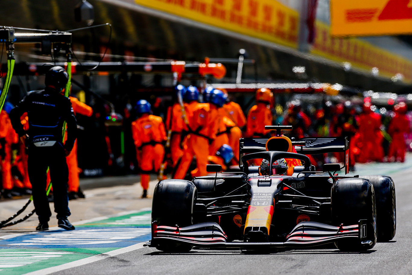 Formula 1 sezonun son yarışı Abu Dhabi GP'sinde kazanan Honda oldu