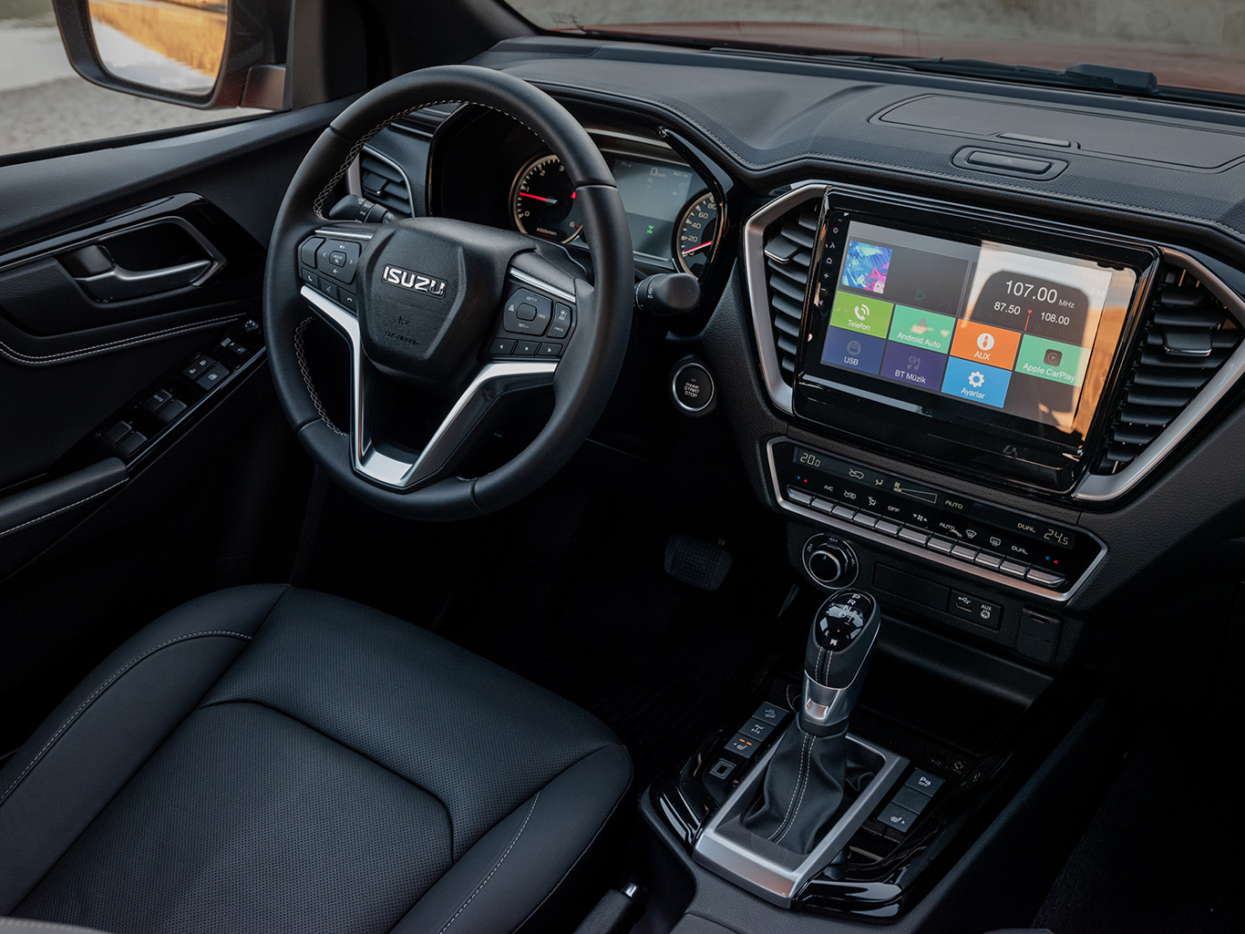 Yeni Isuzu D-MAX yollara çıktı. İşte fiyatlar!