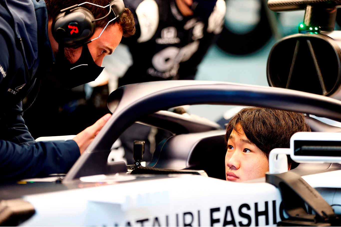 F1'in yeni sezonunda Scuderia AlphaTauri Honda takımı için Yuki Tsunoda yarışacak