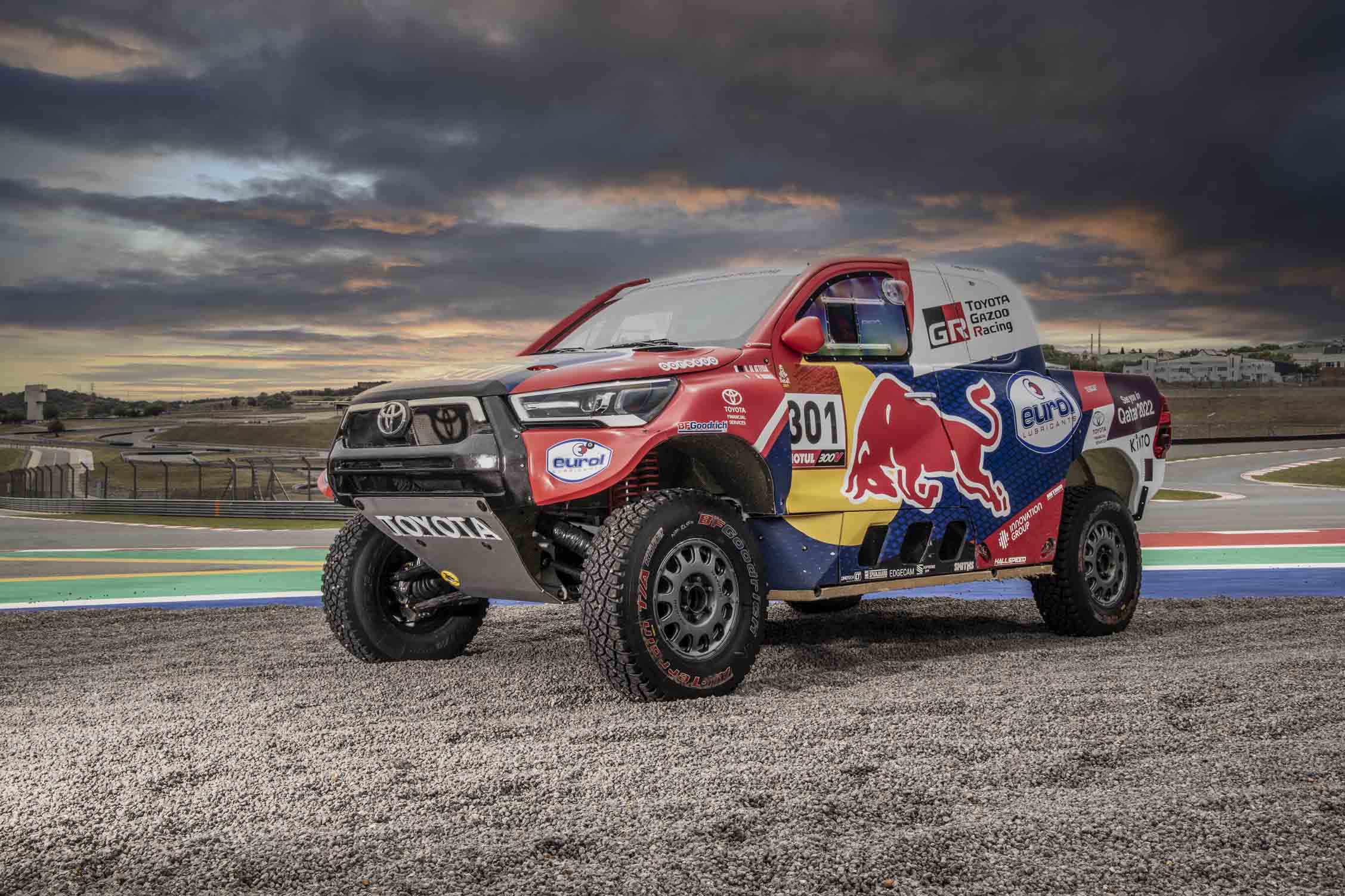 Toyota, 2021 Dakar Rallisi için dört yeni Hilux hazırladı