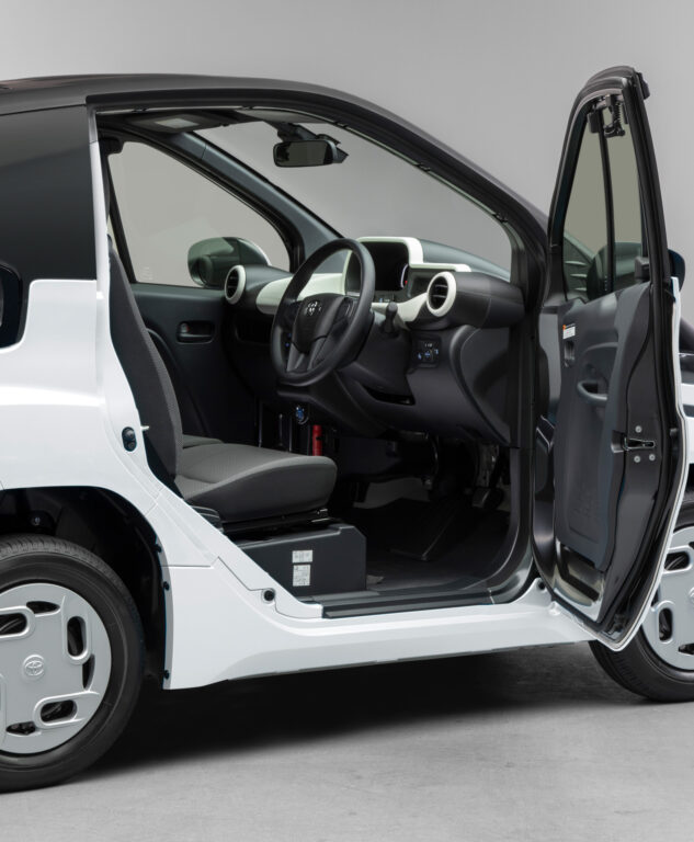 Toyota C+pod elektrikli aracını satışa sundu