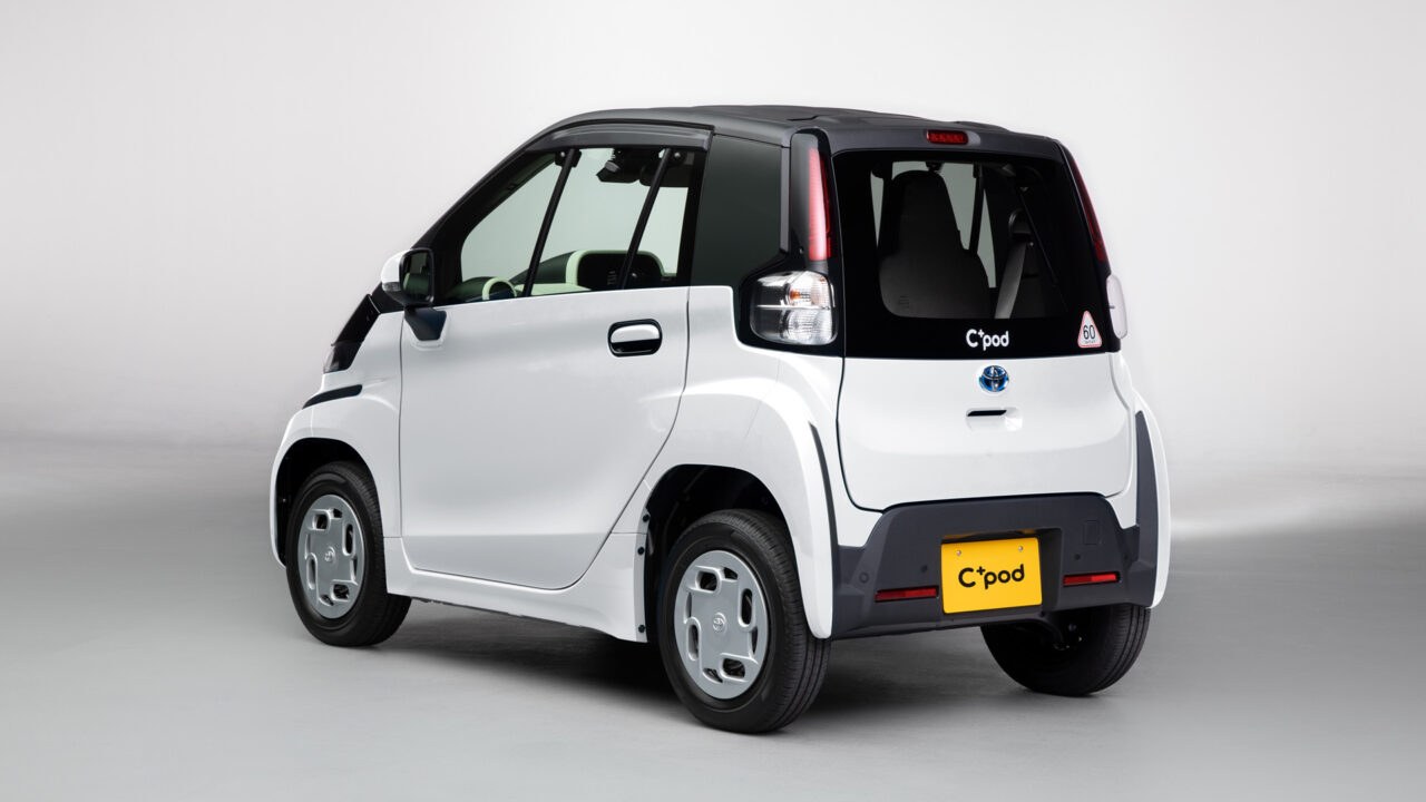 Toyota C+pod elektrikli aracını satışa sundu