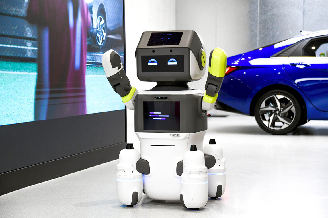 Yapay zeka destekli robot DAL-e, Hyundai’nin gelecekteki müşteri hizmetlerinde rol alacak