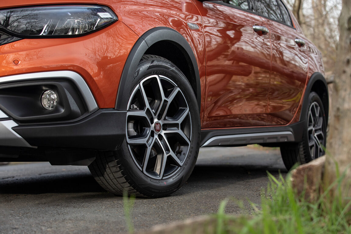 2021 Fiat Egea tanıtıldı ve satışa sunuldu. Fiat Egea Cross fiyatı açıklandı!