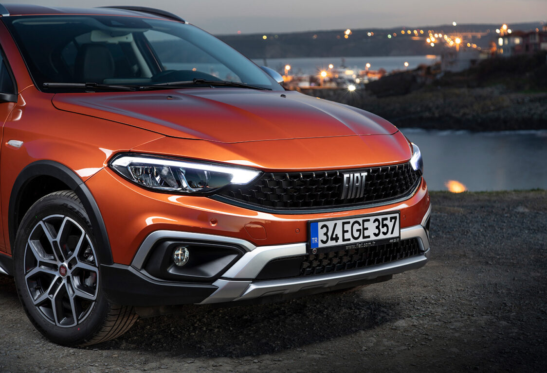 2021 Fiat Egea tanıtıldı ve satışa sunuldu. Fiat Egea Cross fiyatı açıklandı!