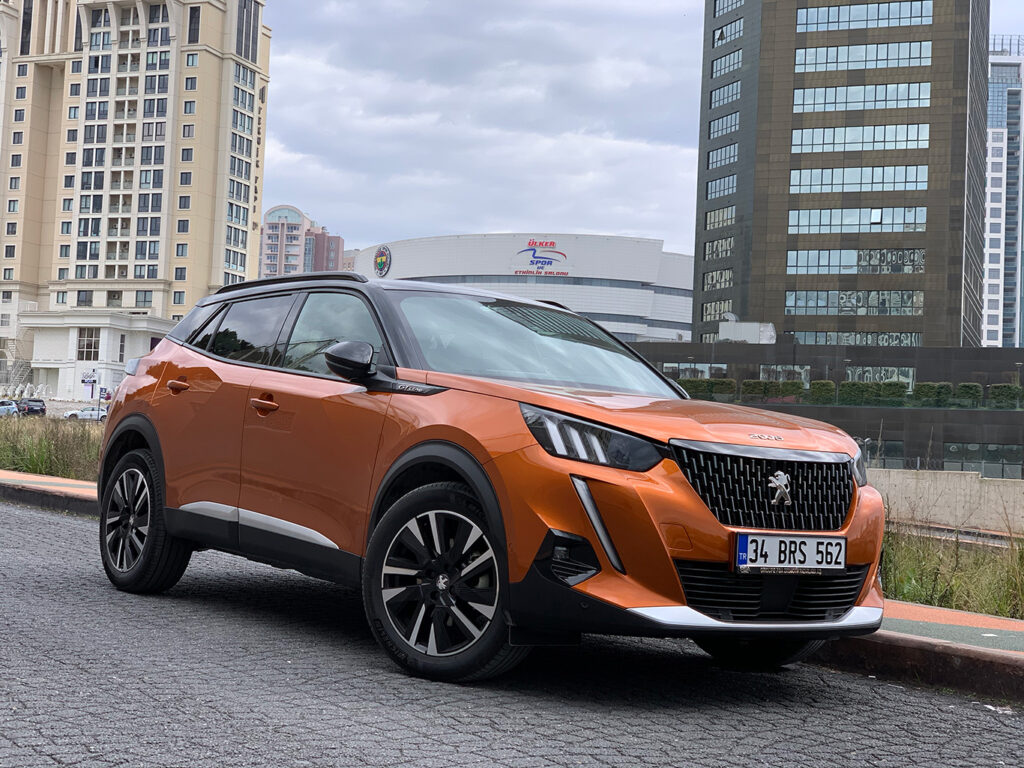 2021 Peugeot 2008 test sürüşü