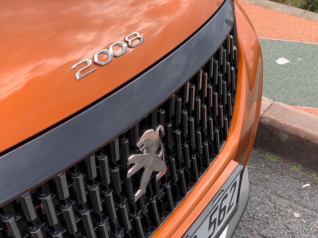 2021 Peugeot 2008 test sürüşü