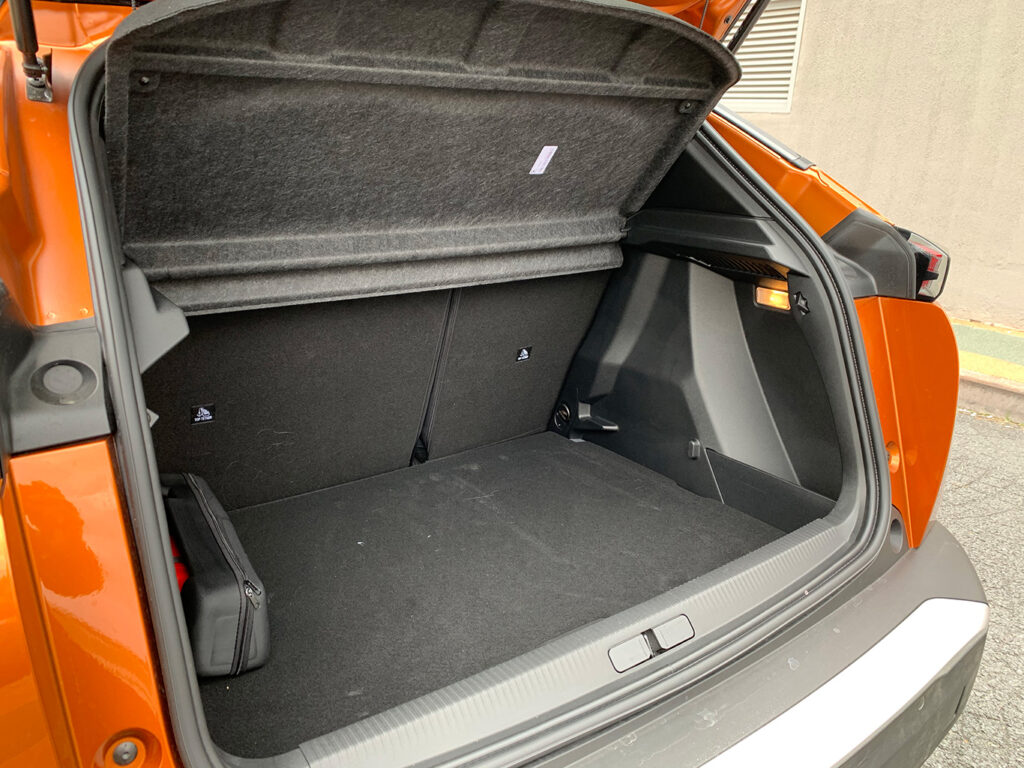 2021 Peugeot 2008 test sürüşü