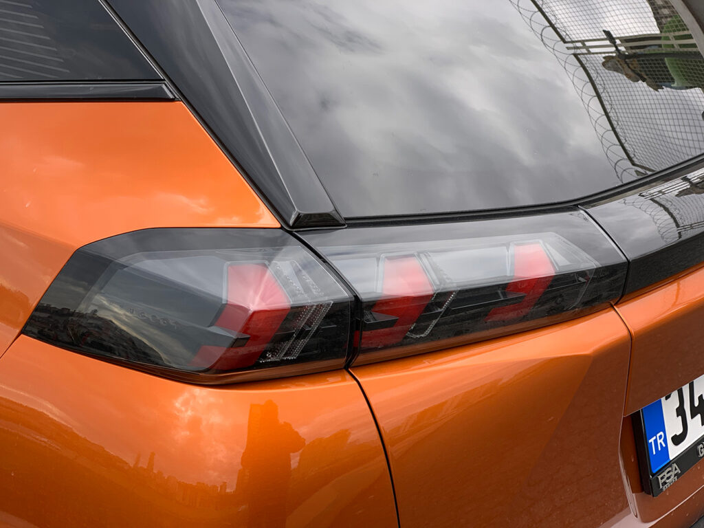2021 Peugeot 2008 test sürüşü