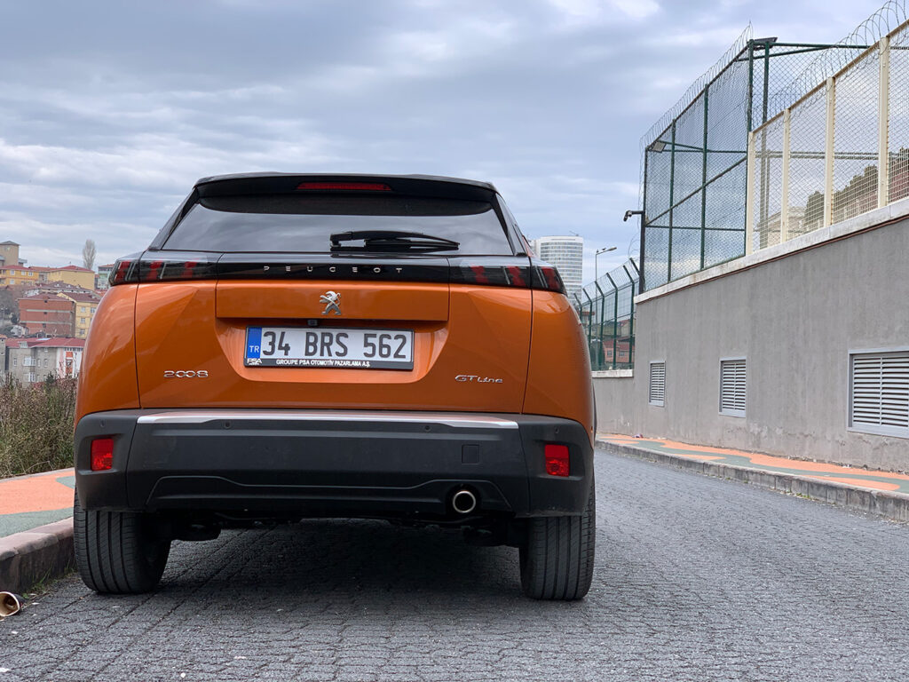 2021 Peugeot 2008 test sürüşü