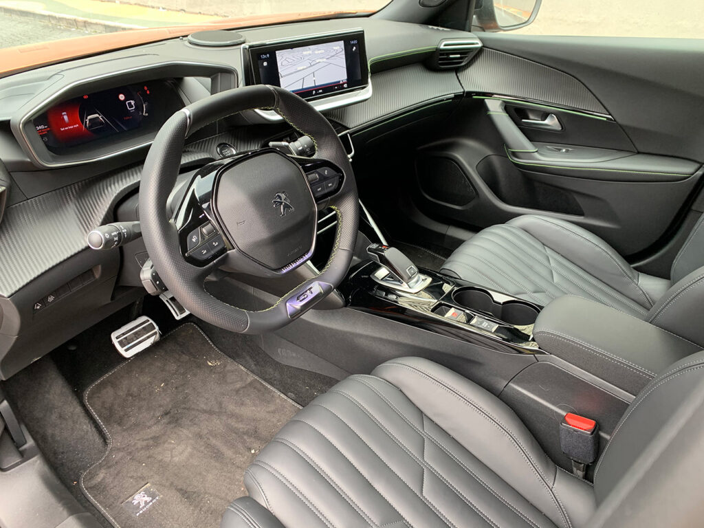 2021 Peugeot 2008 test sürüşü