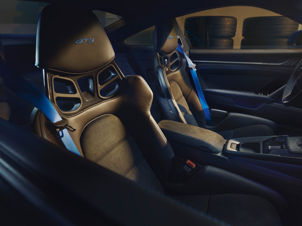 2021 Porsche 911 GT3 tüm ihtişamıyla ortaya çıktı