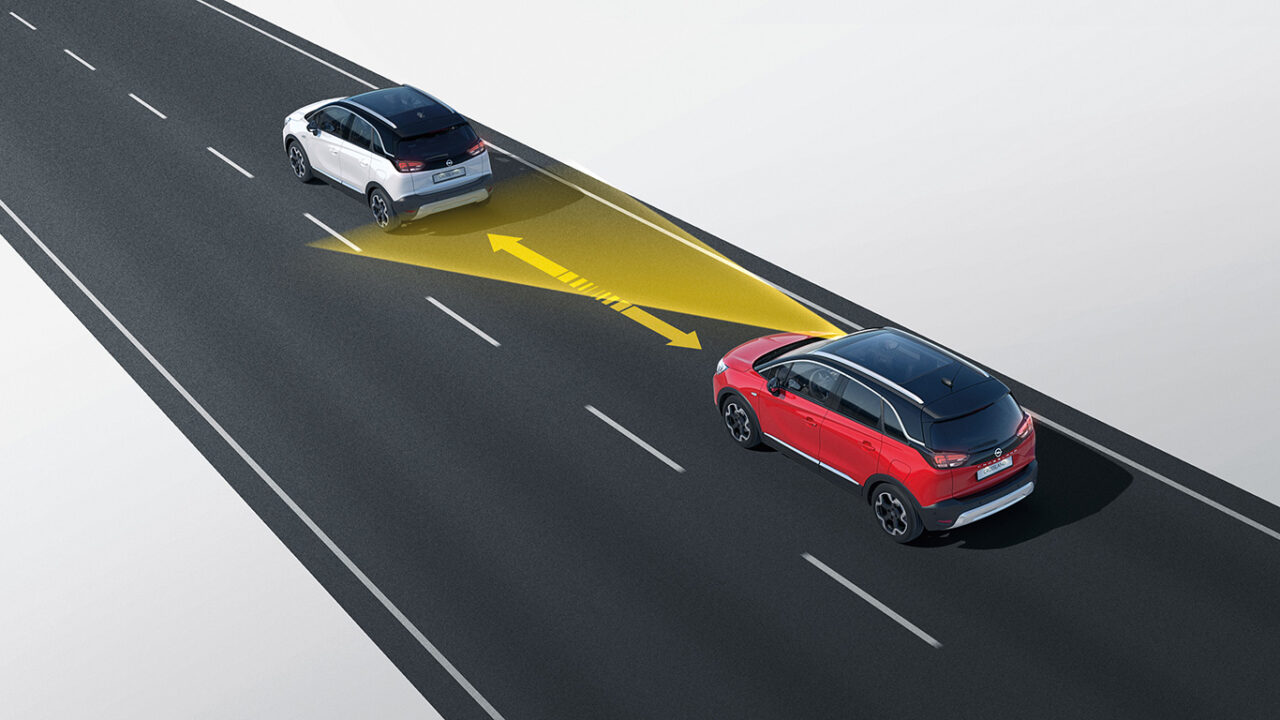 Opel’in yeni marka imajı yepyeni Crossland ile birlikte tanıtıldı