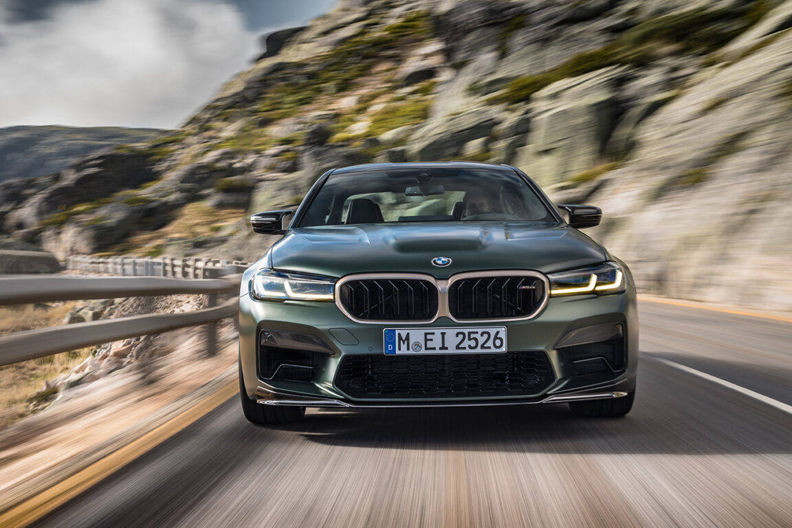 En hızlı BMW modeli olan M5 CS Türkiye’ye geliyor