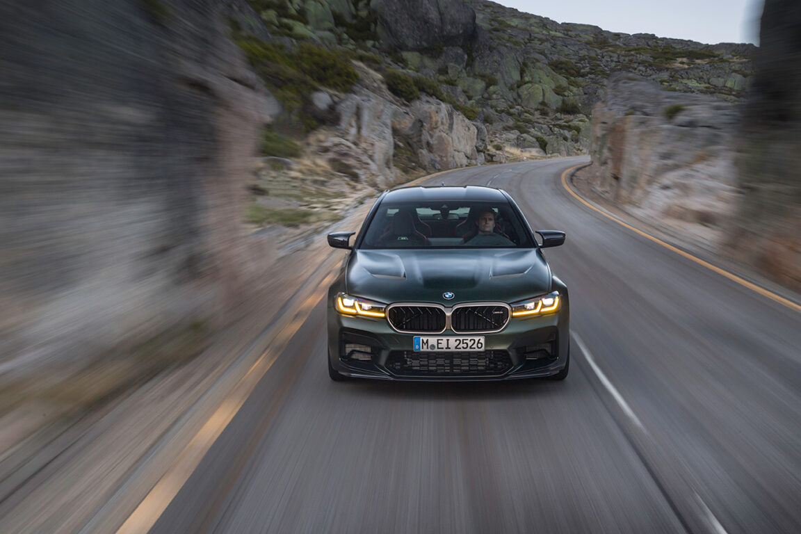 En hızlı BMW modeli olan M5 CS Türkiye’ye geliyor