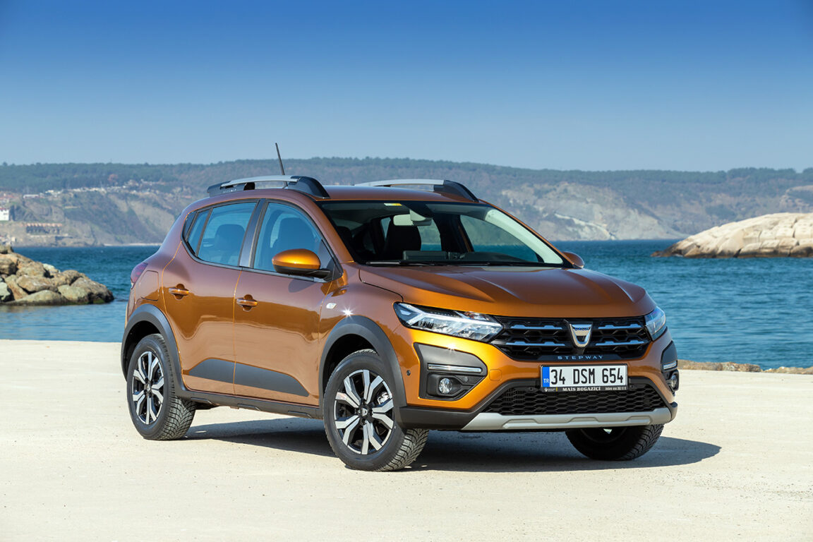 Yeni Dacia Sandero ve Sandero Stepway 134 bin 900 TL’den başlayan fiyatlarla satışa sunuldu