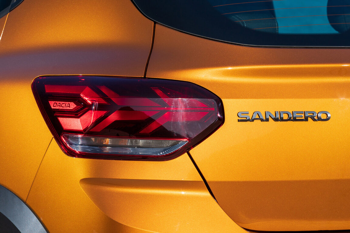 Yeni Dacia Sandero ve Sandero Stepway 134 bin 900 TL’den başlayan fiyatlarla satışa sunuldu
