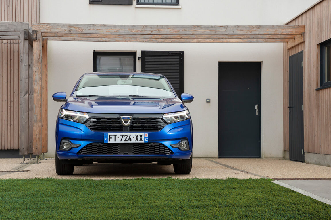Yeni Dacia Sandero ve Sandero Stepway 134 bin 900 TL’den başlayan fiyatlarla satışa sunuldu
