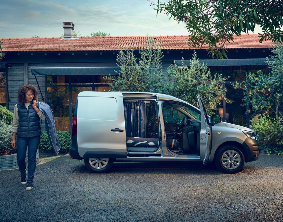 Renault yeni hafif ticari modellerini tanıttı