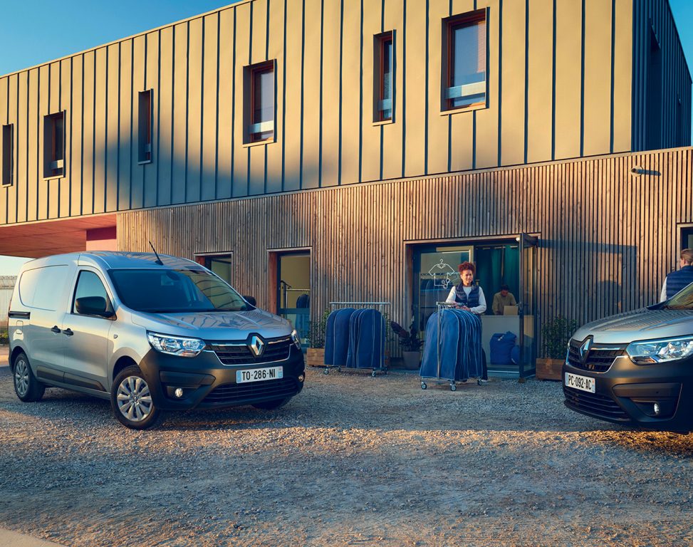 Renault yeni hafif ticari modellerini tanıttı