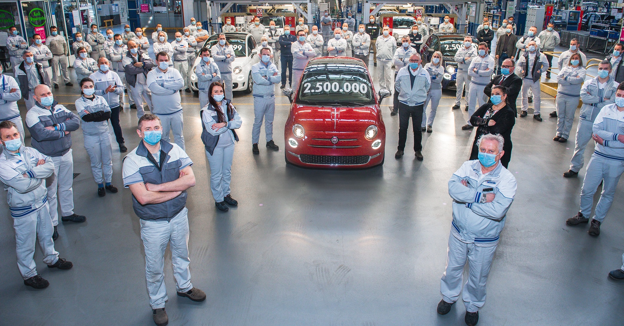 Fiat’ın ikonik modeli 500, 2,5 milyonluk rekor üretim adedine ulaştı