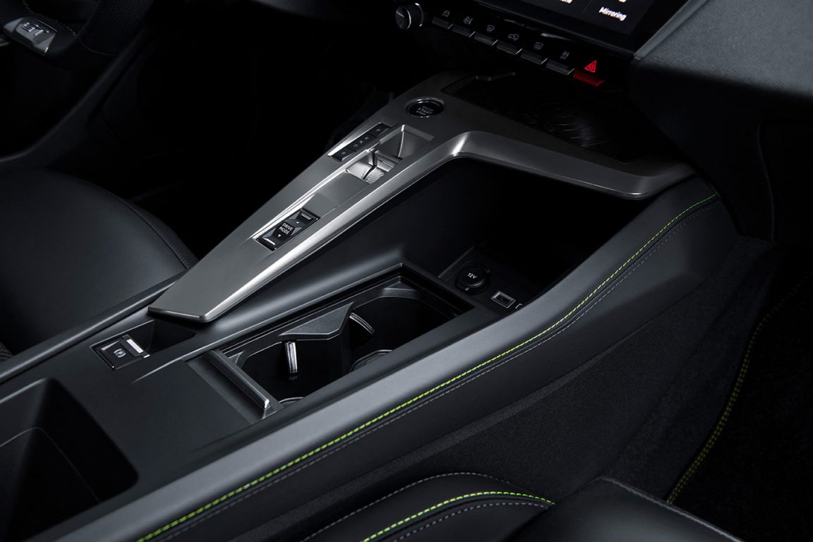 İşte yeni Peugeot 308 !