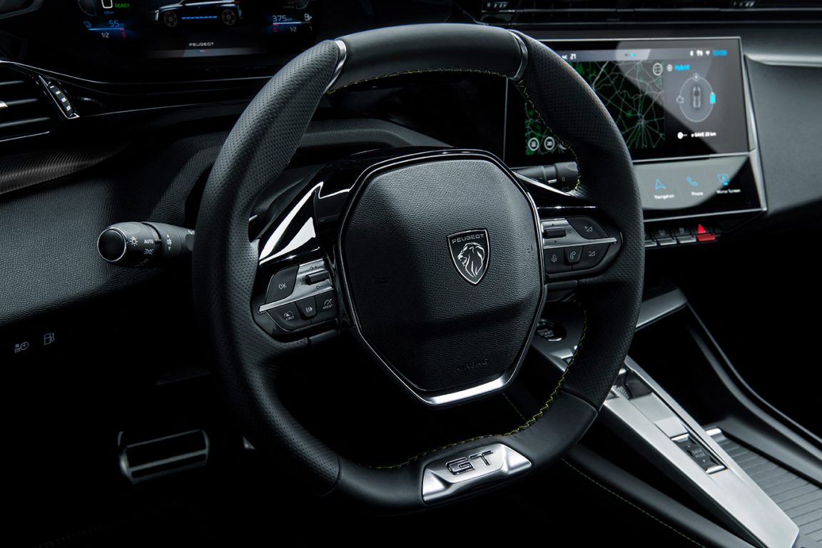 İşte yeni Peugeot 308 !