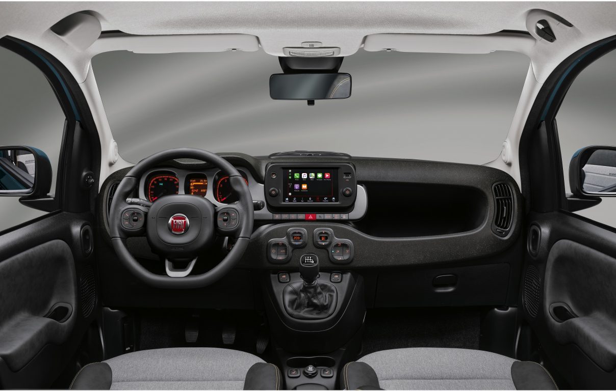 Fiat Panda hibrit ve yenilenen versiyonları ile ülkemizde satışa sunuldu