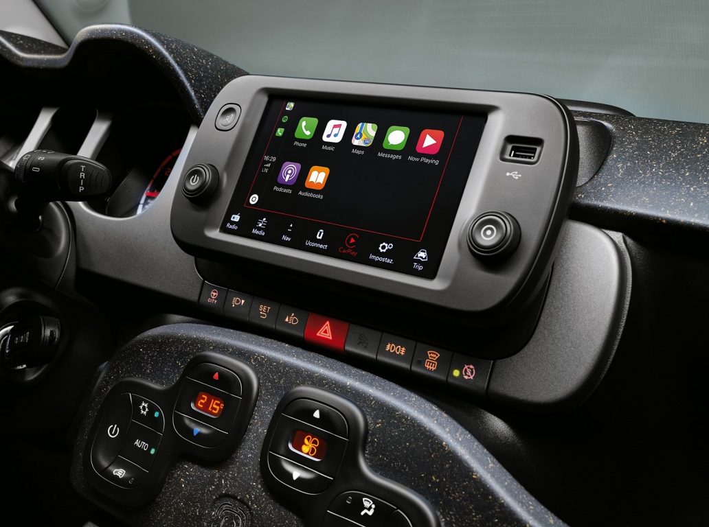 Fiat Panda hibrit ve yenilenen versiyonları ile ülkemizde satışa sunuldu