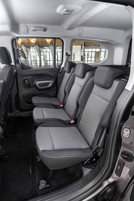 Toyota Proace City ile kompakt hafif ticari algınız değişiyor