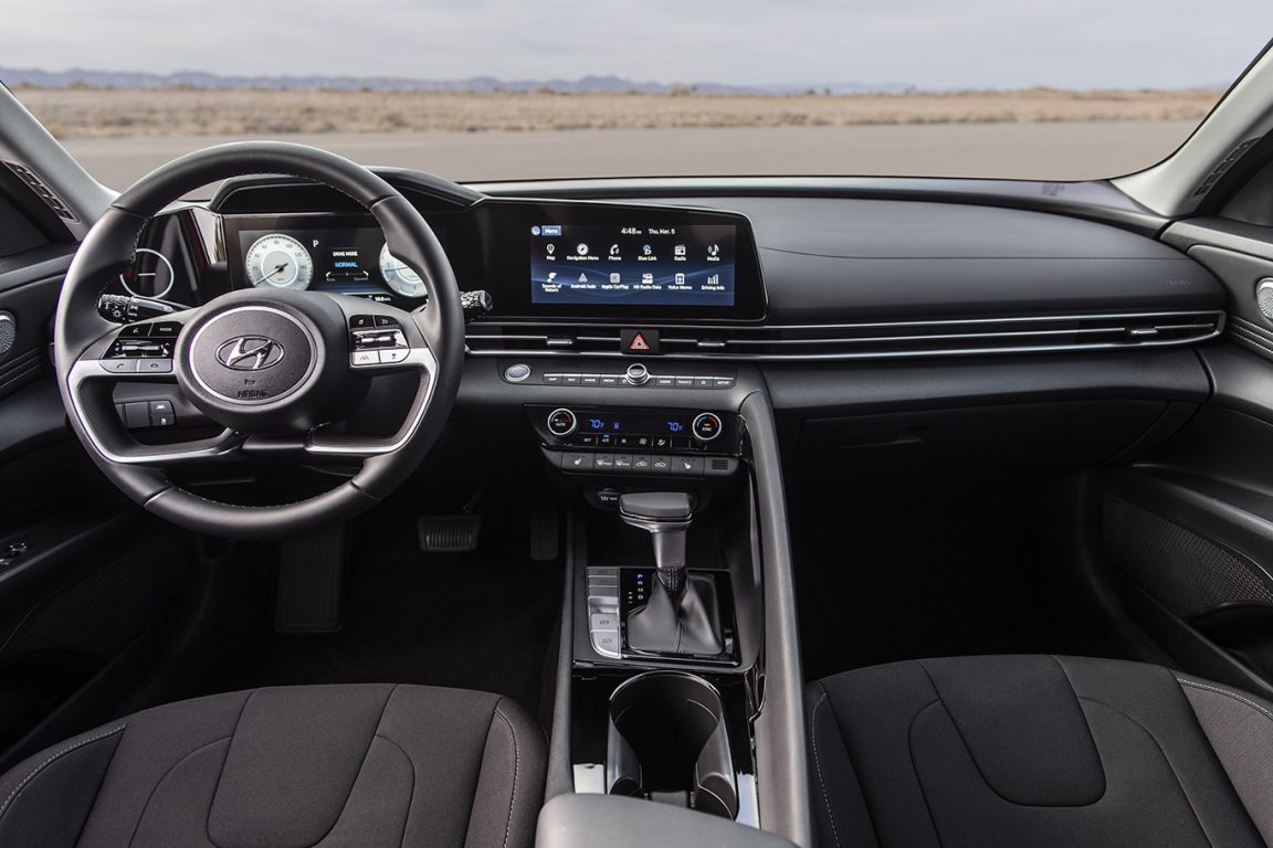 Yeni Hyundai Elantra her zamankinden daha iddialı