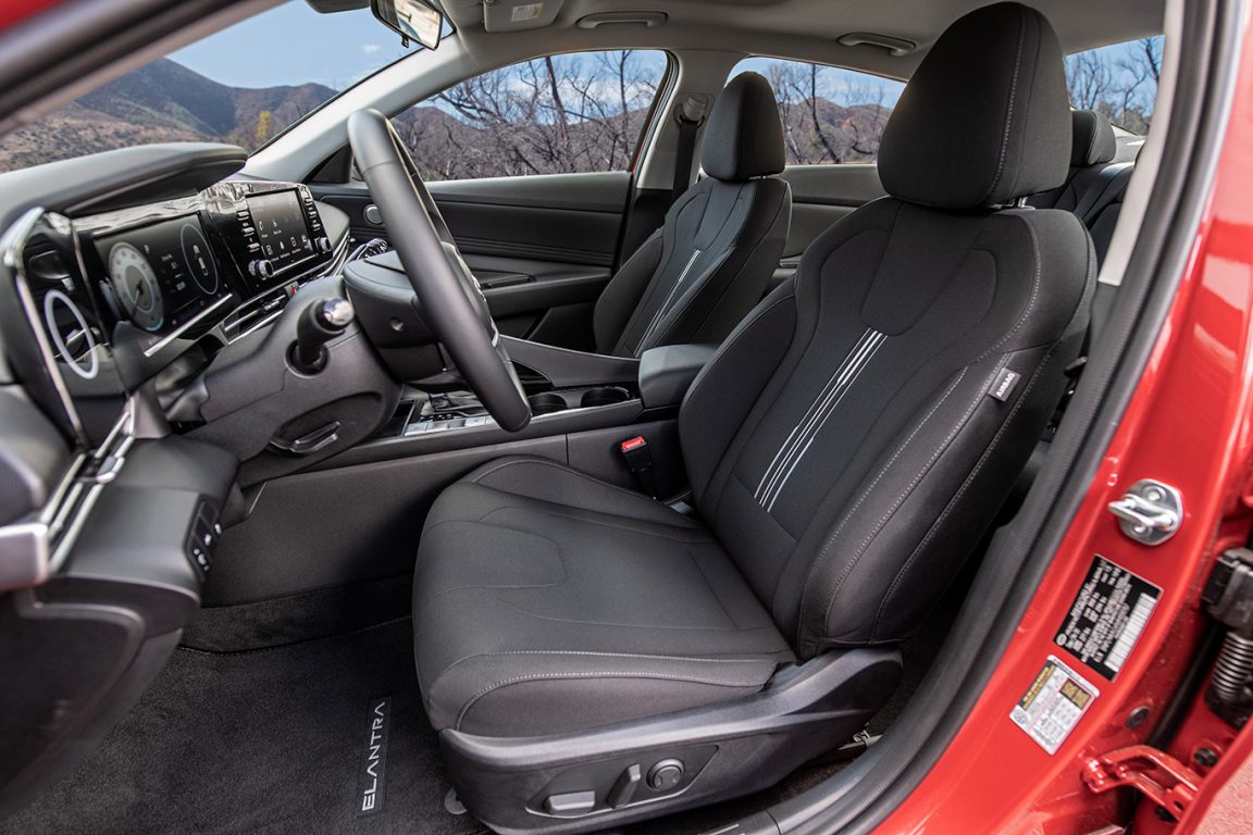 Yeni Hyundai Elantra her zamankinden daha iddialı