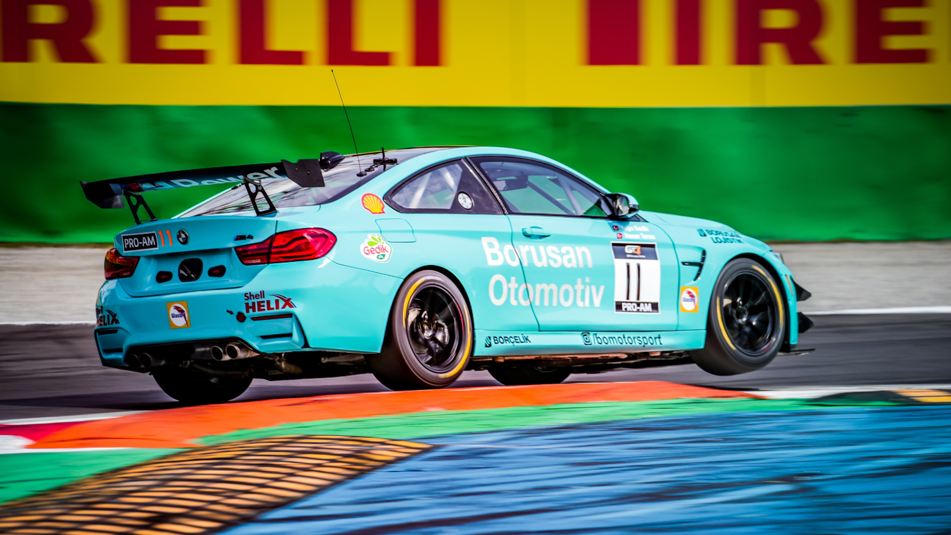 Borusan Otomotiv Motorsport Sezona Podyumla Başladı