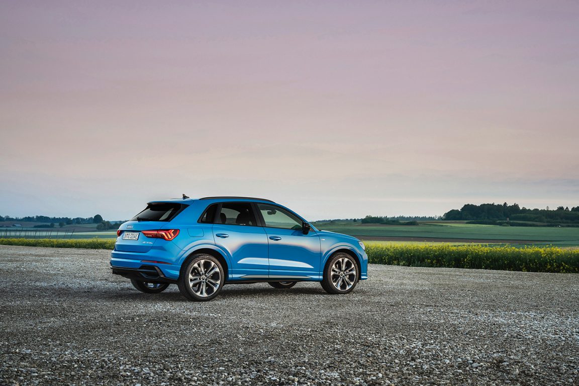 Audi’nin kompakt SUV’u Yeni Q3 Türkiye’de satışa sunuldu