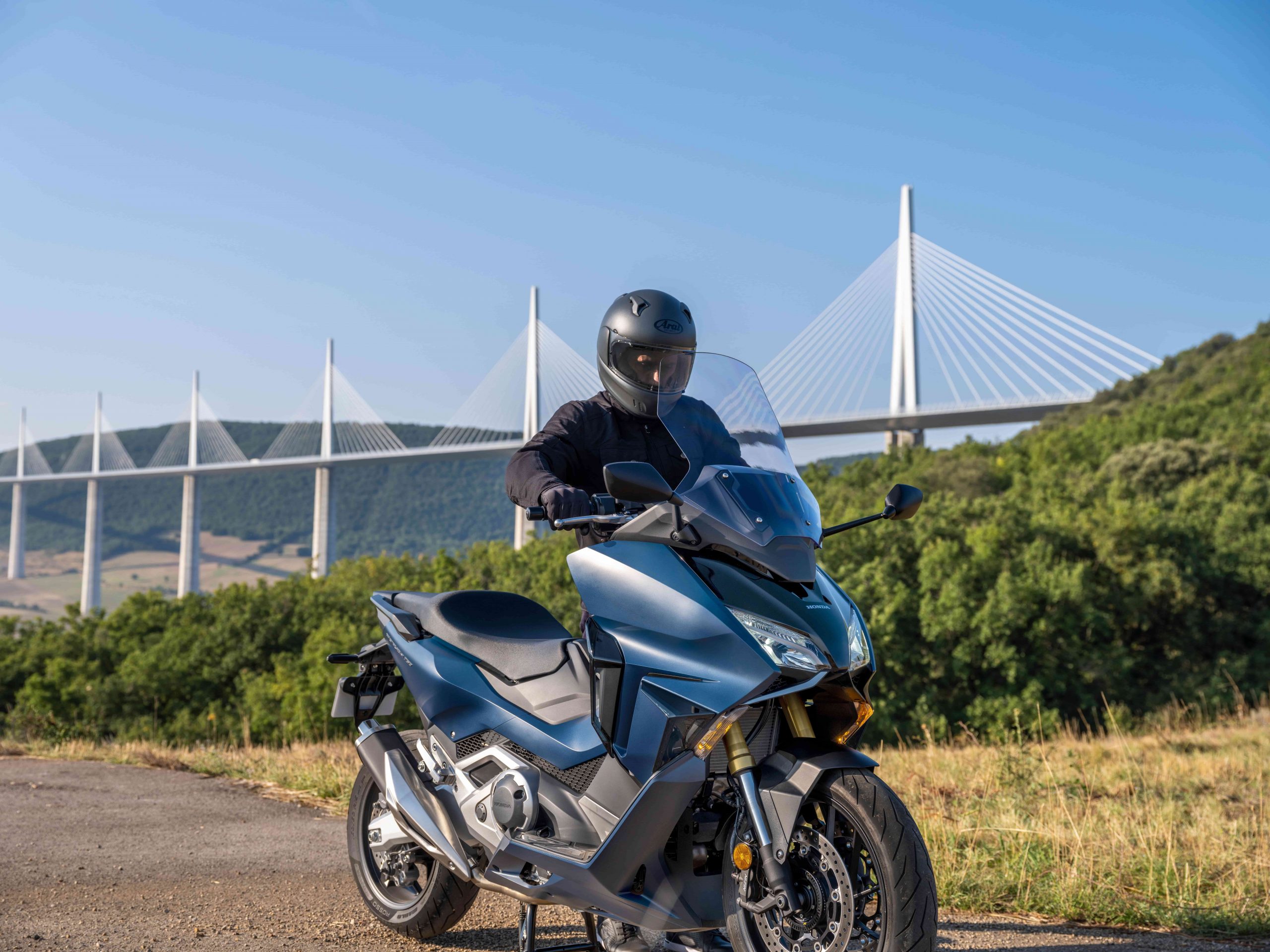 Honda yeni modeli Forza 750’yi satışa sunuyor