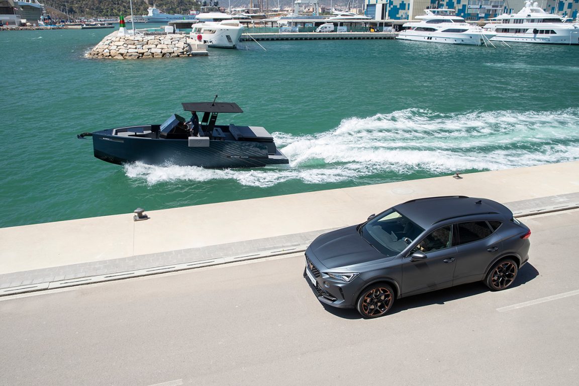 CUPRA tasarımlı yat D28 Formentor denize iniyor