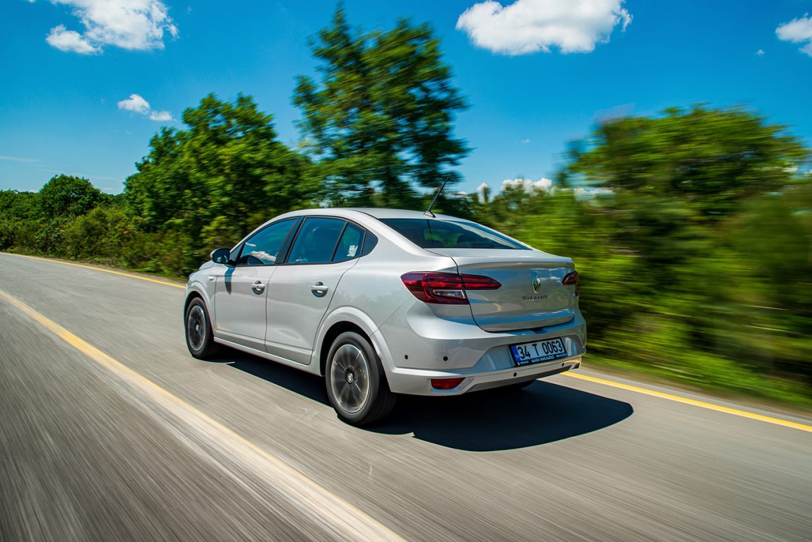 Renault Taliant satışa sunuldu. İşte tüm özellikleri ve fiyatları!