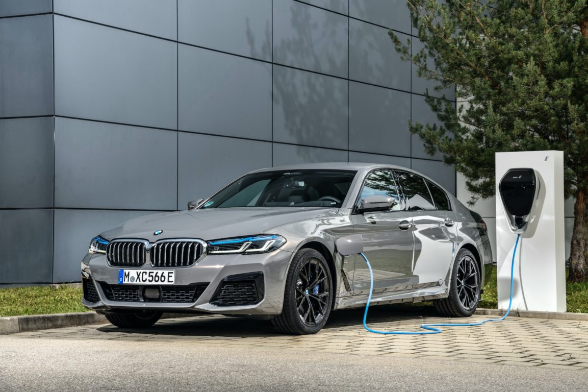 BMW yepyeni modelleri Mayıs ayı itibariyle satışa sundu