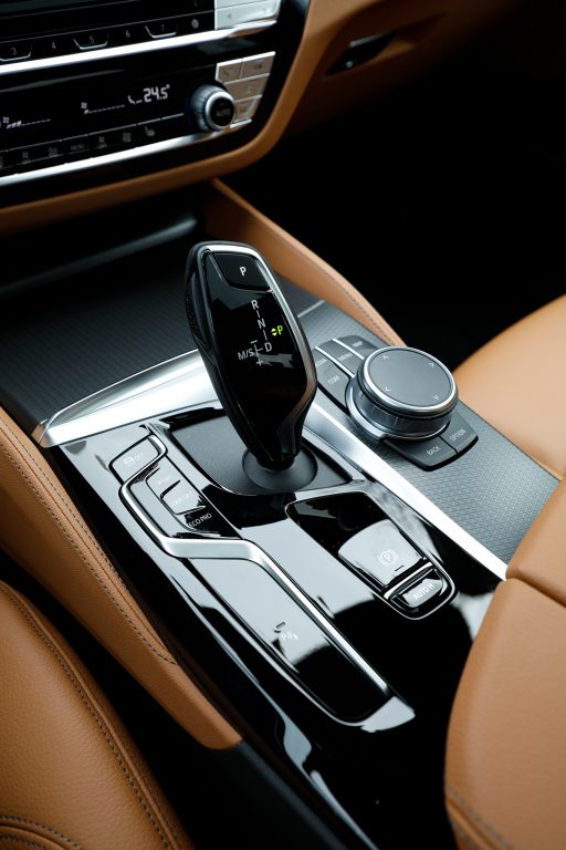 BMW 520i (2021) test sürüşü