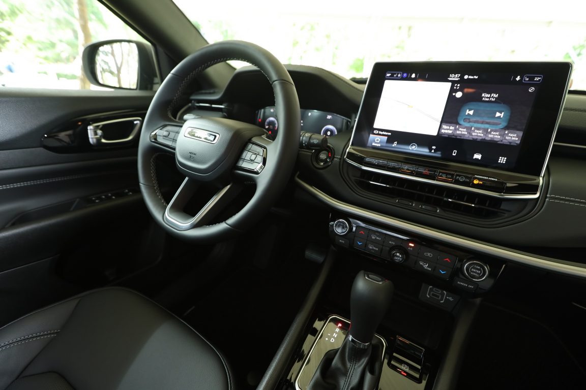 Yeni Jeep Compass; Türkiye’de Satışa Sunuldu