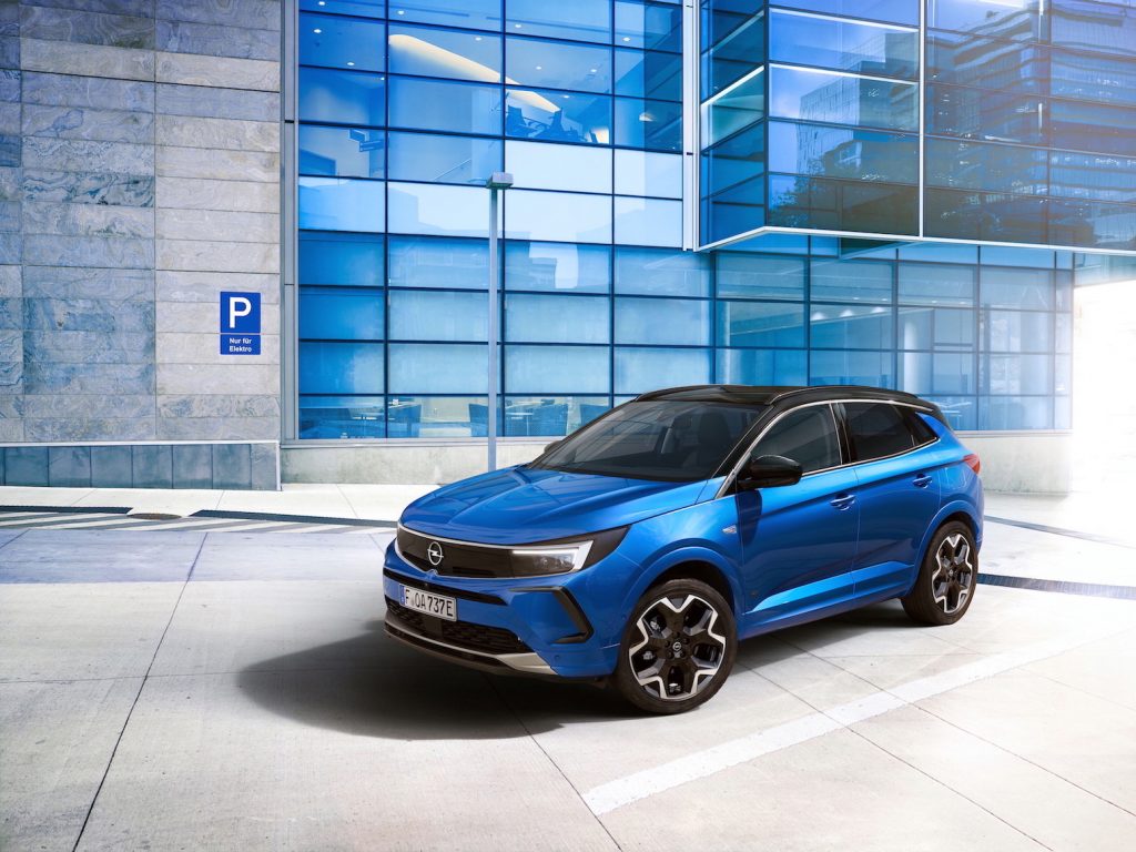 Opel Grandland X 2021 modeli yenilendi