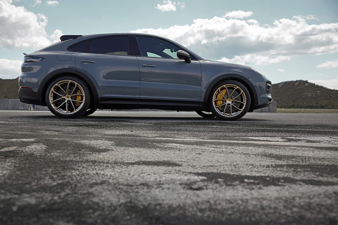 Porsche Cayenne Turbo GT tam 640 beygir