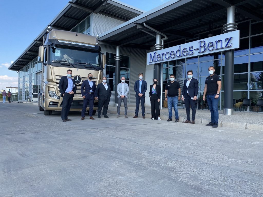 Mercedes dijital dönüşüme hız verdi