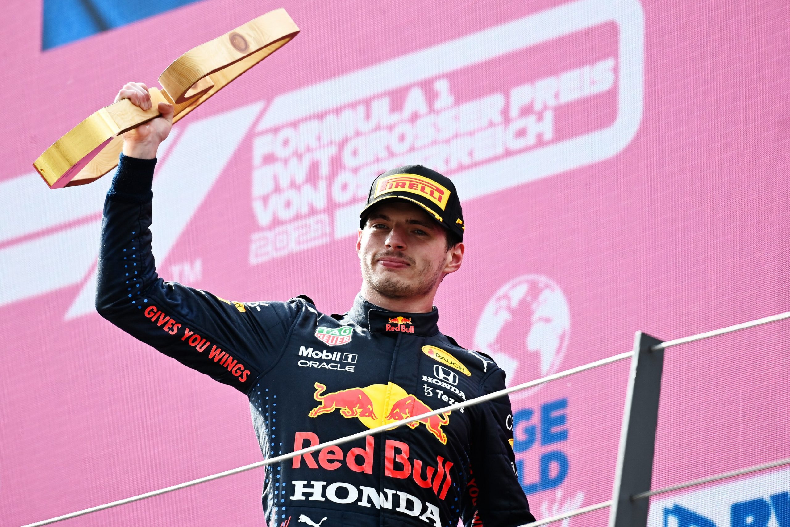 Honda pilotu Max Verstappen Avusturya'ya damgasını vurdu