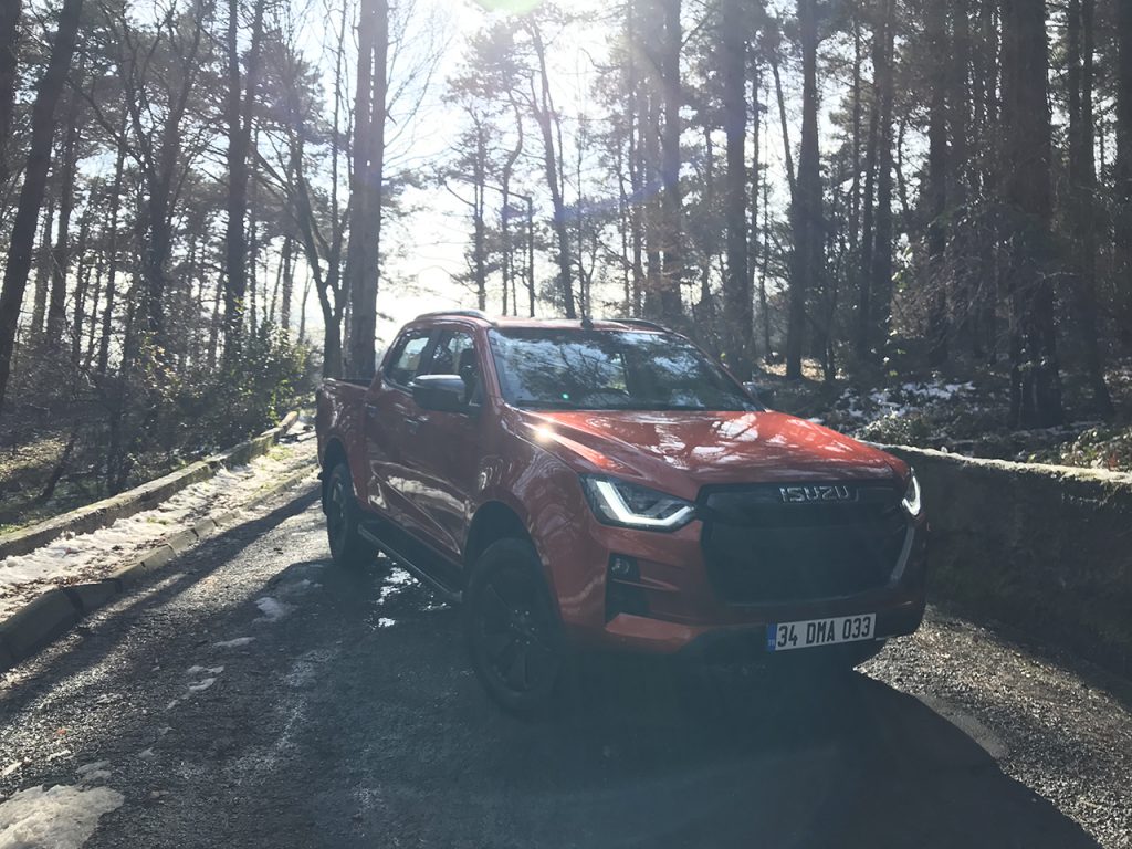 Isuzu D-MAX 4×4 sürüş izlenimi