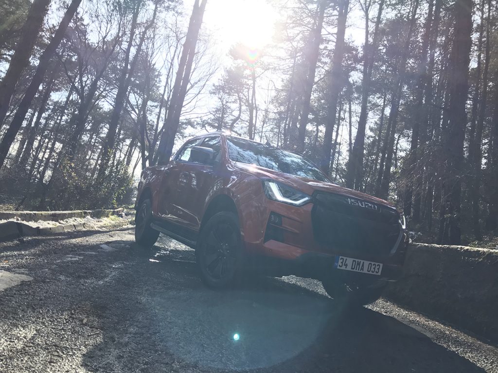Isuzu D-MAX 4×4 sürüş izlenimi