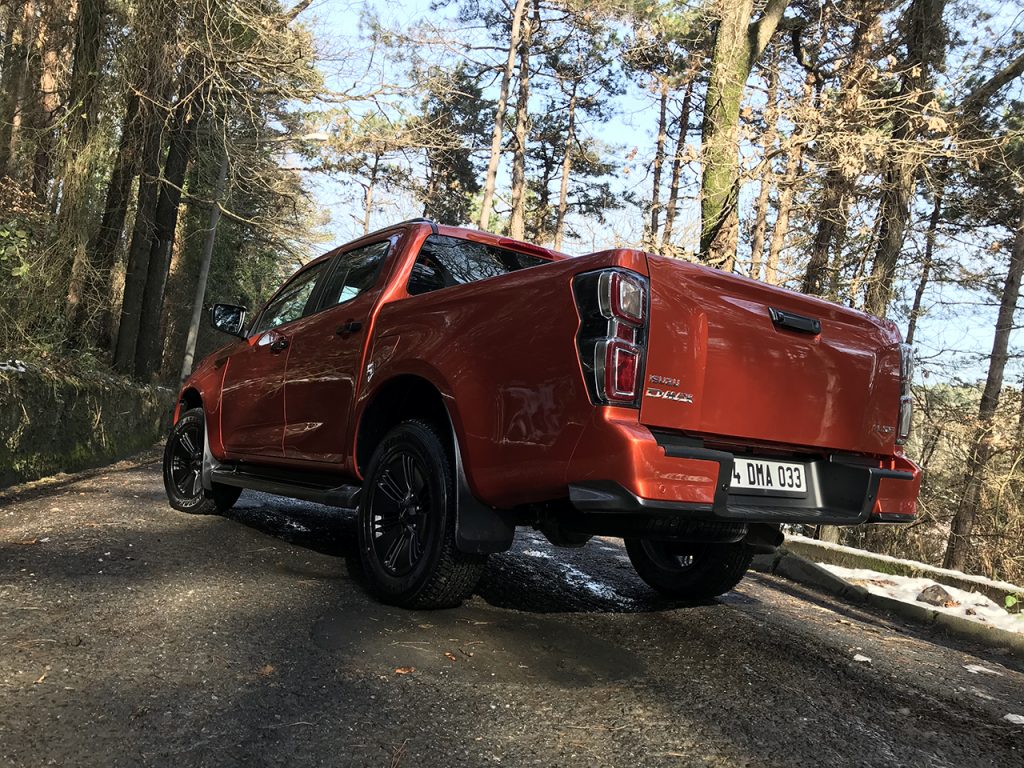Isuzu D-MAX 4×4 sürüş izlenimi
